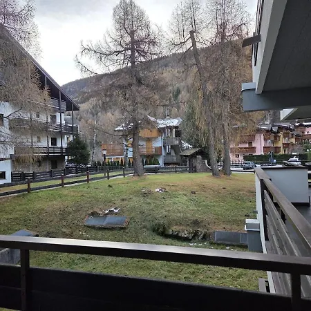 公寓 Baradello 50 M From The Slope